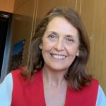 Ana Salinas López, Experta asociada