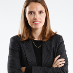 Ana Sanz, Experto asociado